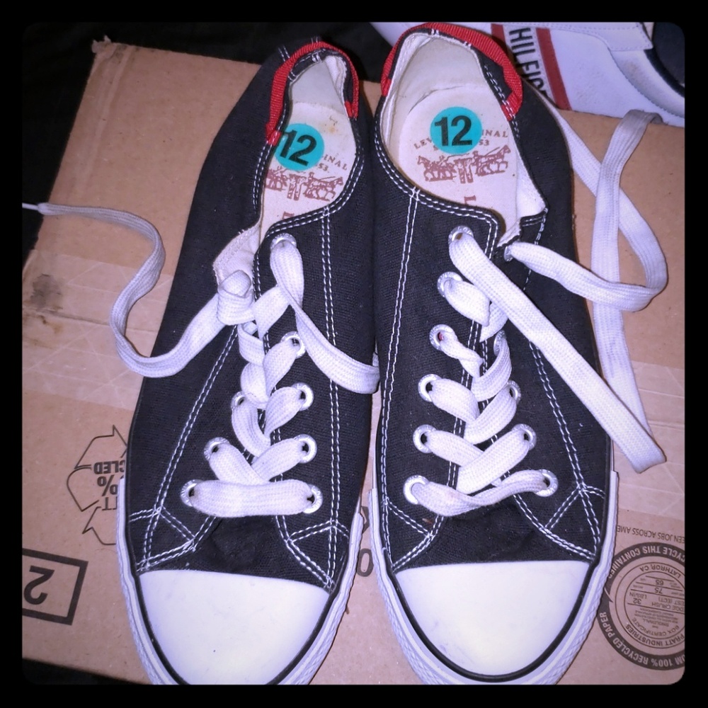 Converse style levi brand sneakers